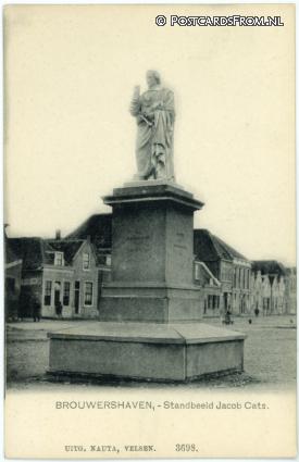 ansichtkaart: Brouwershaven, Standbeeld Jacob Cats