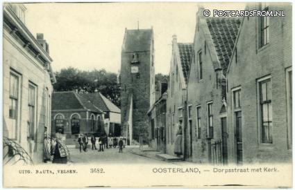 Oosterland ZL, Dorpsstraat met Kerk ansichtkaart: Oosterland ZL, Dorpsstraat met Kerk