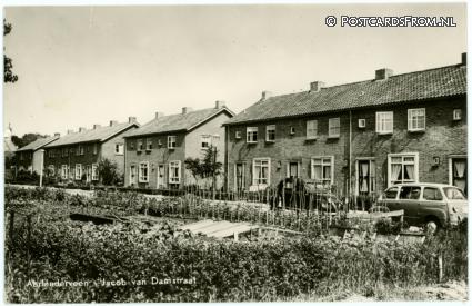 ansichtkaart: Aarlanderveen, Jacob van Damstraat