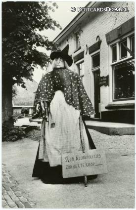 ansichtkaart: Garderen, Het Huis met de Heks