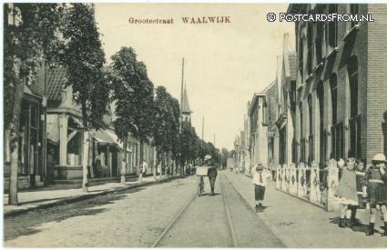 ansichtkaart: Waalwijk, Grootestraat