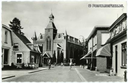 ansichtkaart: Nijverdal, N.H. Kerk