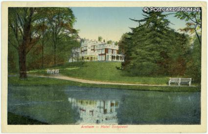 ansichtkaart: Arnhem, Hotel Sonsbeek