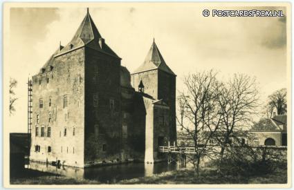 ansichtkaart: Woudrichem, Slot 'Loevestein' waar eens Hugo de Groot verbleef