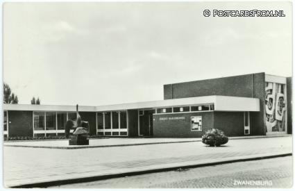 ansichtkaart: Zwanenburg, Gebouw Gemeente Haarlemmermeer