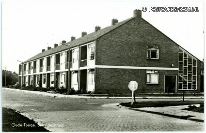 ansichtkaart: Oude-Tonge, Bernhardstraat