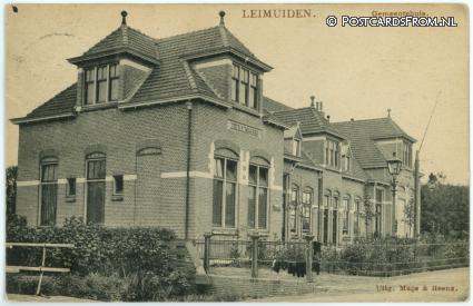 ansichtkaart: Leimuiden, Gemeentehuis = Ziekenhuis