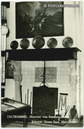 Zaltbommel, Maarten van Rossummuseum. Schouw, Grote Zaal Noordzijde ansichtkaart: Zaltbommel, Maarten van Rossummuseum. Schouw, Grote Zaal Noordzijde