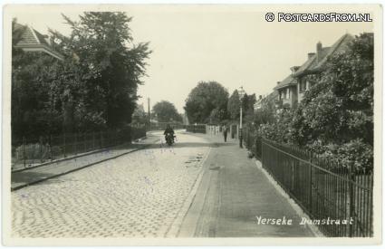 ansichtkaart: Yerseke, Damstraat