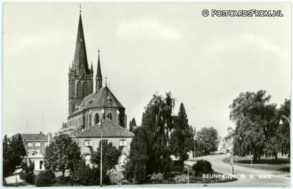 Beuningen GL, ? R.K. Kerk ansichtkaart: Beuningen GL, ? R.K. Kerk