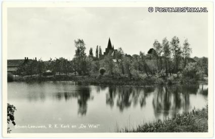 Boven-Leeuwen, R.K.Kerk en 'De Wiel' ansichtkaart: Boven-Leeuwen, R.K.Kerk en 'De Wiel'