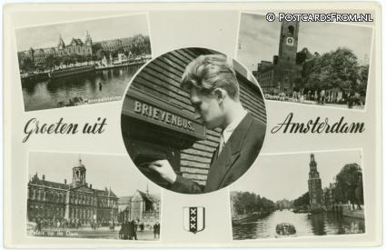 ansichtkaart: Amsterdam, Station - Damrak met Beurs - Paleis op de Dam - Schans