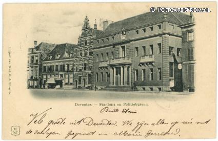 Deventer, Stadhuis en Politiebureau ansichtkaart: Deventer, Stadhuis en Politiebureau