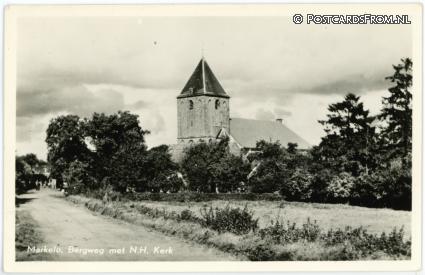 ansichtkaart: Markelo, Bergweg met N.H. Kerk