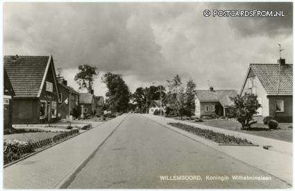 ansichtkaart: Willemsoord, Koningin Wilhelminalaan