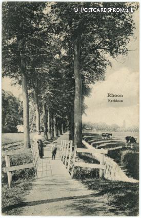 ansichtkaart: Rhoon, Kerklaan