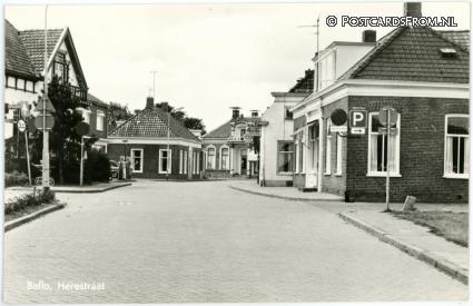 ansichtkaart: Baflo, Herestraat hoek Kruisstraat