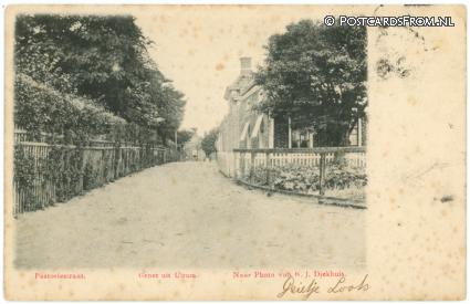ansichtkaart: Ulrum, Pastoriestraat