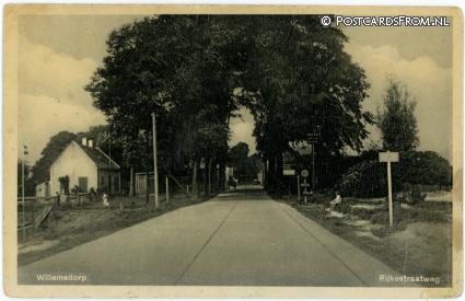 Dordrecht Willemsdorp, Rijksstraatweg ansichtkaart: Dordrecht Willemsdorp, Rijksstraatweg
