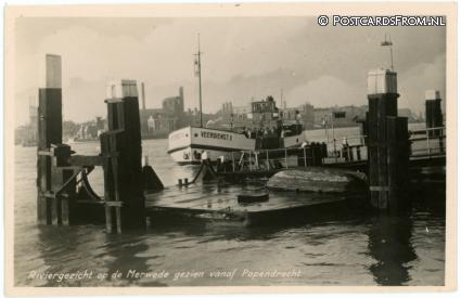 ansichtkaart: Papendrecht, Riviergezicht op de Merwede. Veerdienst X