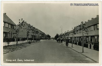 Koog aan de Zaan, Leliestraat. WO.II ansichtkaart: Koog aan de Zaan, Leliestraat. WO.II