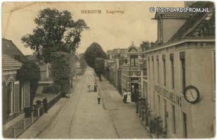 Bergum, Lageweg. Indische Verzameling ansichtkaart: Bergum, Lageweg. Indische Verzameling