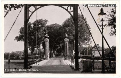 ansichtkaart: Franeker, Donjummerpoort. Noorderpoort