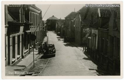 Den Bommel, Voorstraat ansichtkaart: Den Bommel, Voorstraat