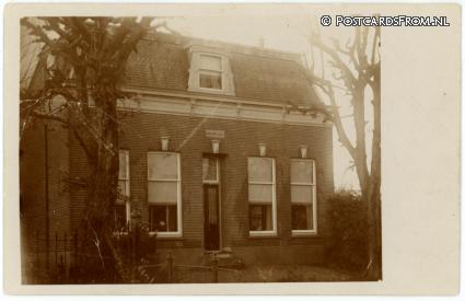 ansichtkaart: Hillegersberg, Bergweg 175 Later omgenummerd in Dorpsstraat Huize Buiten-Lust