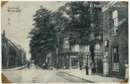 Dordrecht, Spuiweg. Banketbakkerij ansichtkaart: Dordrecht, Spuiweg. Banketbakkerij