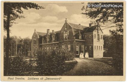 ansichtkaart: Zuidlaren, Uit 'Dennenoord'