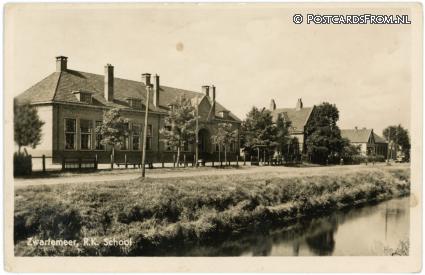 Zwartemeer, R.K. School ansichtkaart: Zwartemeer, R.K. School