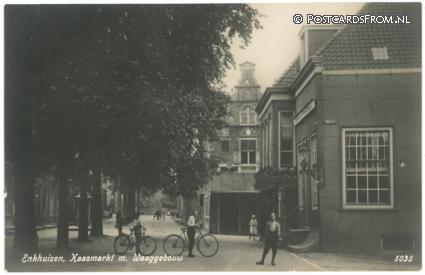 Enkhuizen, Kaasmarkt m. Waaggebouw ansichtkaart: Enkhuizen, Kaasmarkt m. Waaggebouw