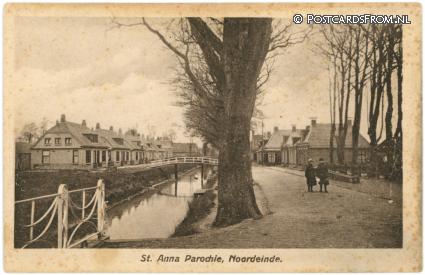 Sint Annaparochie, Noordeinde ansichtkaart: Sint Annaparochie, Noordeinde