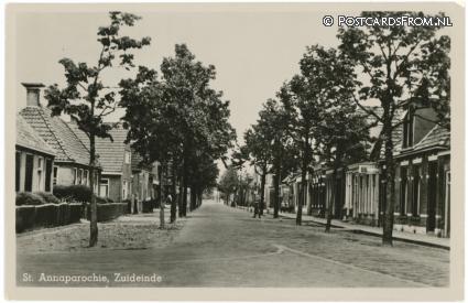 Sint Annaparochie, Zuideinde, rechts: Drukkerij ansichtkaart: Sint Annaparochie, Zuideinde, rechts: Drukkerij