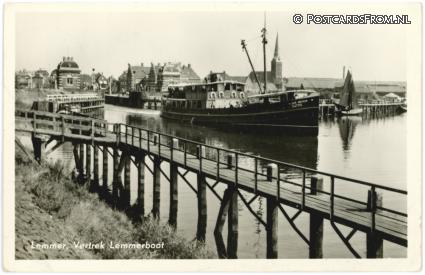 ansichtkaart: Lemmer, Vertrek Lemmerboot. m.s. Jan Nieveen