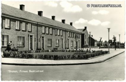 ansichtkaart: Drunen, Prinses Beatrixstraat