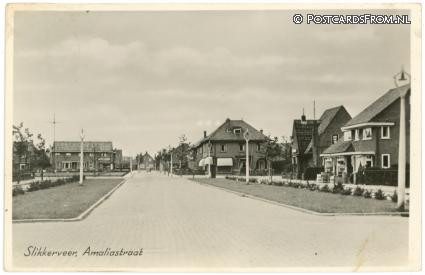 ansichtkaart: Slikkerveer, Amaliastraat