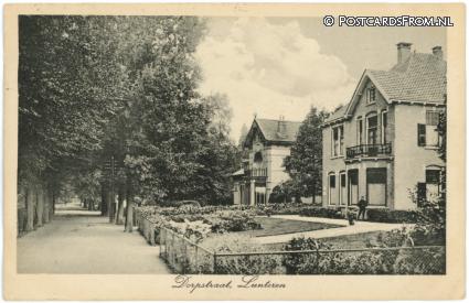 Lunteren, Dorpstraat ansichtkaart: Lunteren, Dorpstraat