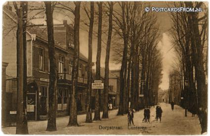 ansichtkaart: Lunteren, Dorpstraat