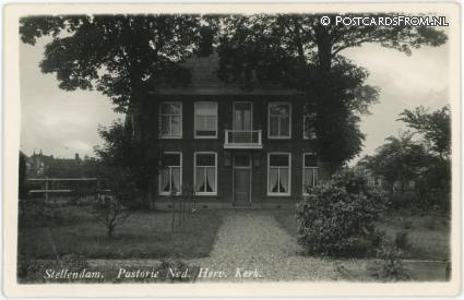 Stellendam, Pastorie Ned. Herv. Kerk ansichtkaart: Stellendam, Pastorie Ned. Herv. Kerk