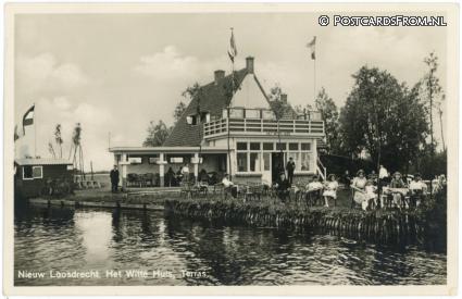 ansichtkaart: Nieuw-Loosdrecht, Het Witte Huis, Terras