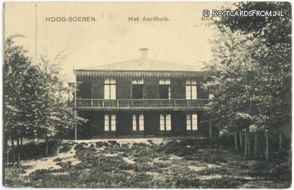 Hoog Soeren, Het Aardhuis ansichtkaart: Hoog Soeren, Het Aardhuis