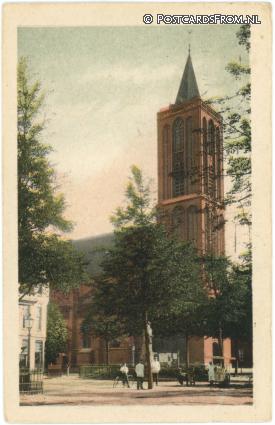 ansichtkaart: Bussum, R.K. Kerk