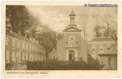 ansichtkaart: Breda, Binnenplaats Begijnhof