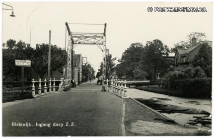 Bleiswijk, Ingang dorp Z.Z. ansichtkaart: Bleiswijk, Ingang dorp Z.Z.