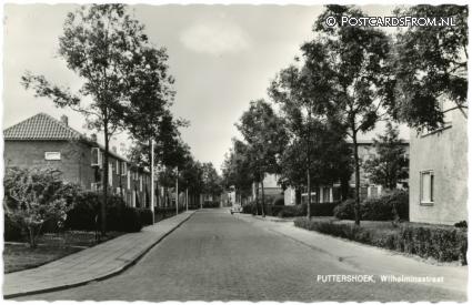 ansichtkaart: Puttershoek, Wilhelminastraat