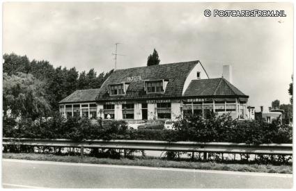 ansichtkaart: Zevenbergschen Hoek, Hotel-Cafe-Restaurant 'Brabant'