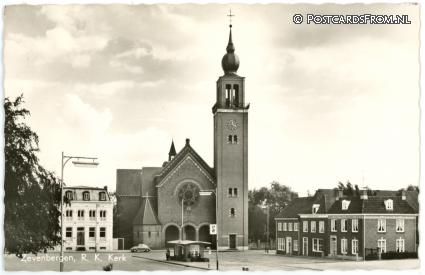 Zevenbergen, R.K. Kerk ansichtkaart: Zevenbergen, R.K. Kerk