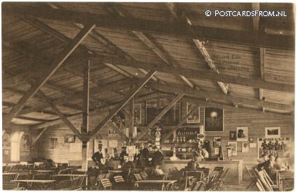 Ede, Vluchtoord. Recratiezaal mannen-afdeeling ansichtkaart: Ede, Vluchtoord. Recratiezaal mannen-afdeeling